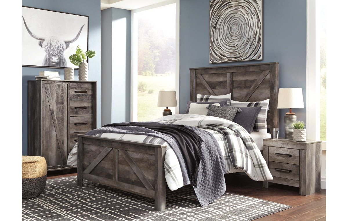 Wynnlow Queen Crossbuck Panel Bed