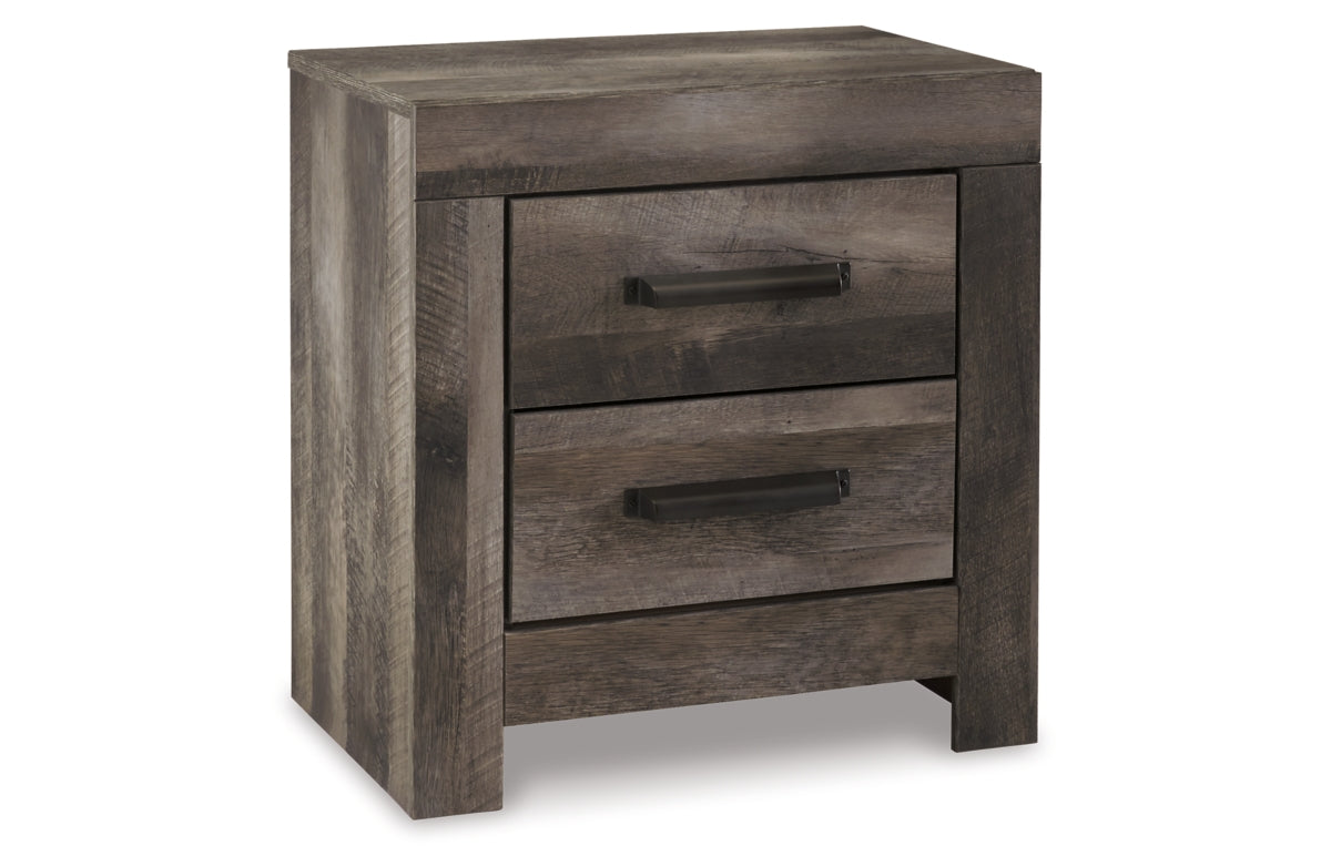 Wynnlow Queen Panel Bed with Mirrored Dresser, Chest and Nightstand