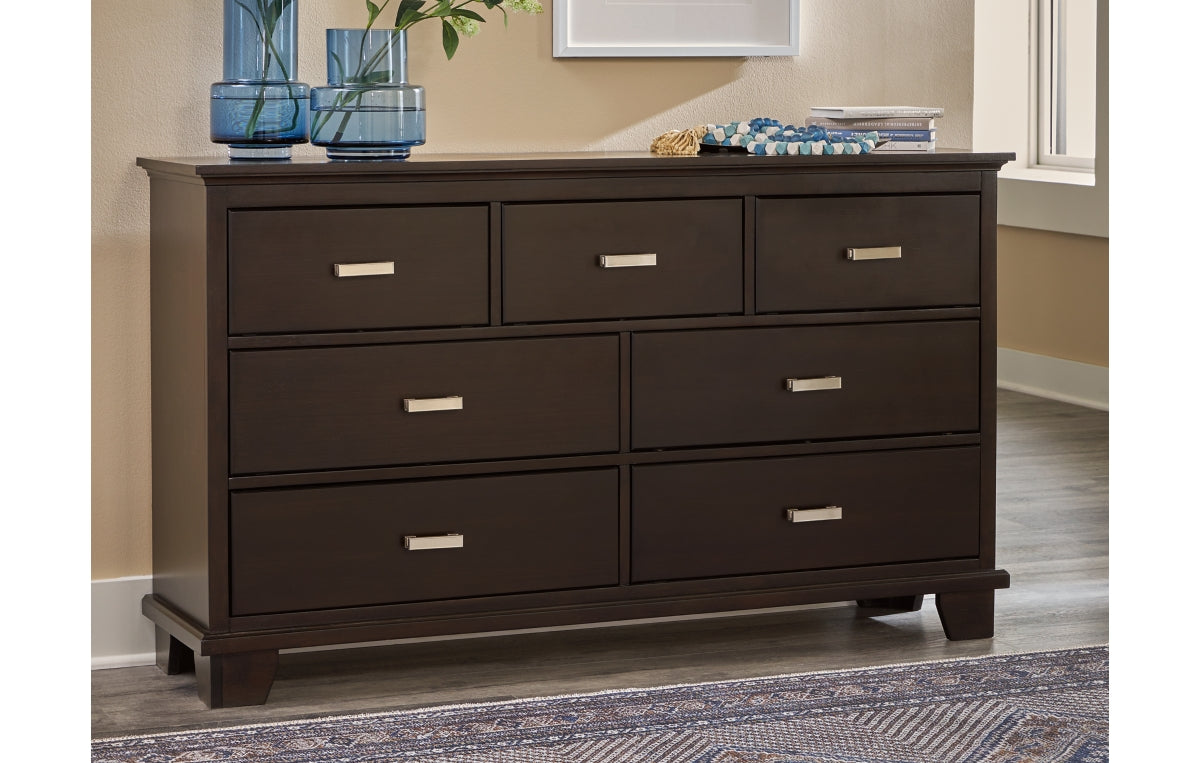 Covetown Dresser