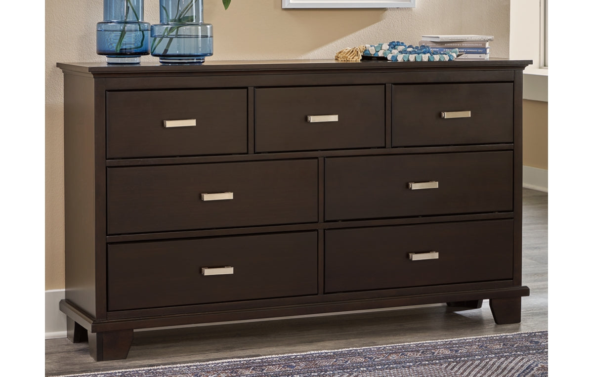 Covetown Dresser