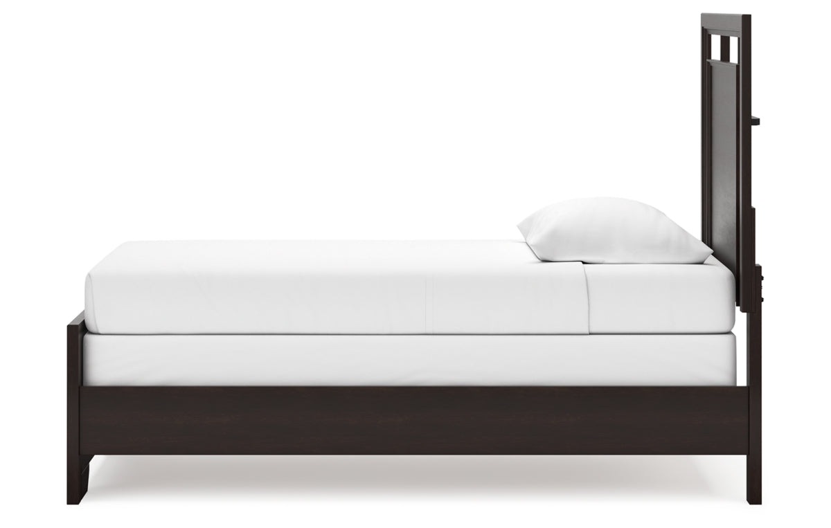 Covetown Twin Panel Bed with Mirrored Dresser, Chest and Nightstand
