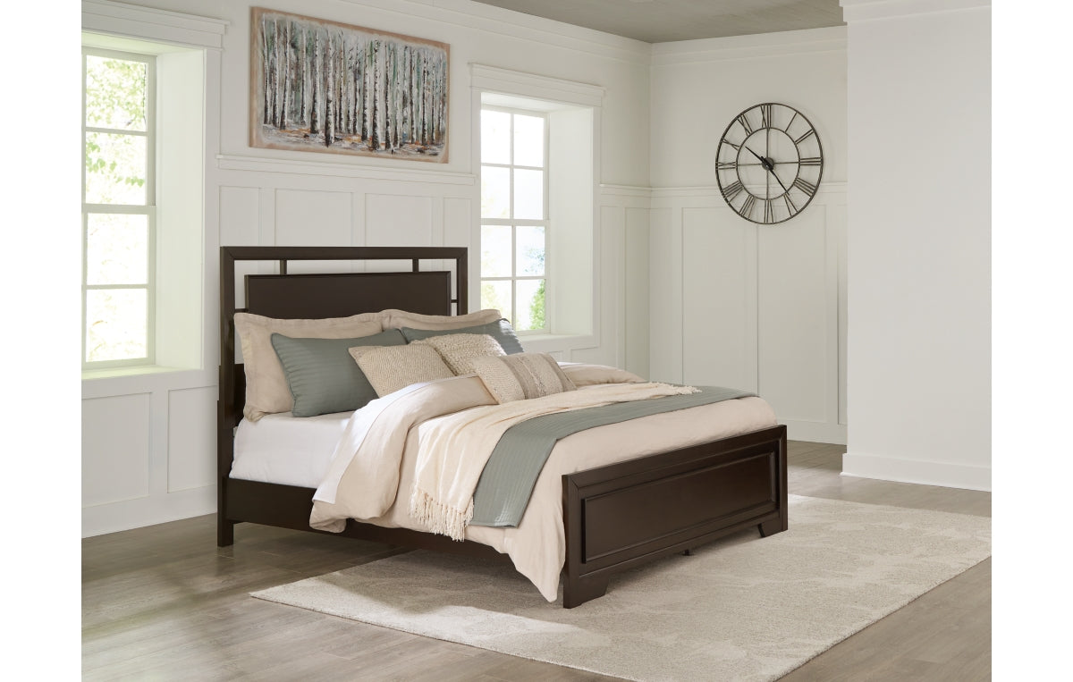Covetown Queen Panel Bed