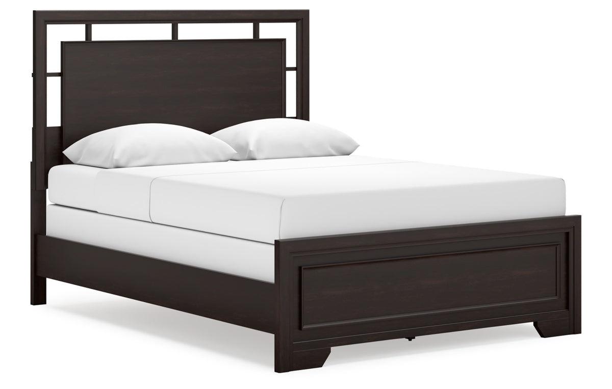 Covetown Queen Panel Bed with Mirrored Dresser, Chest and Nightstand