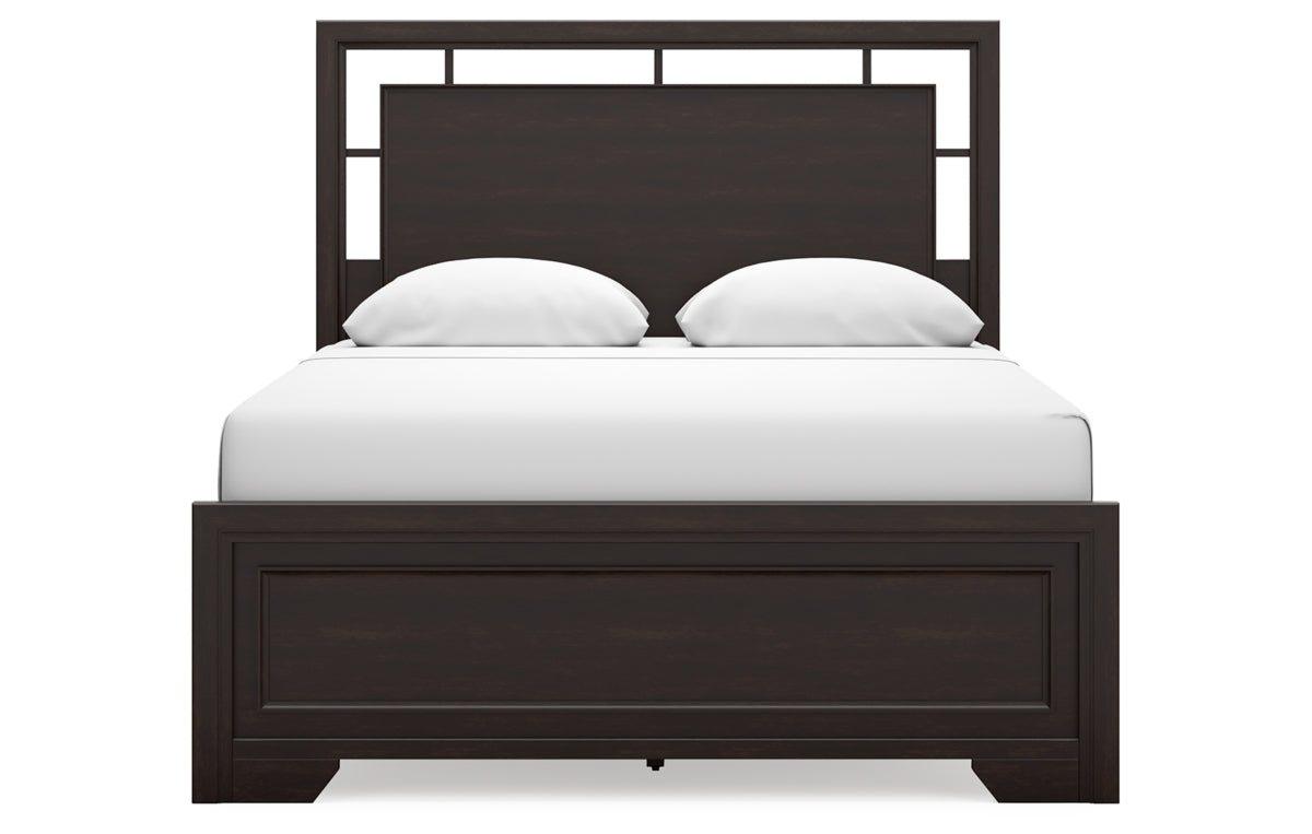 Covetown Queen Panel Bed with Mirrored Dresser, Chest and Nightstand