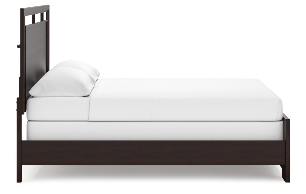 Covetown California King Panel Bed