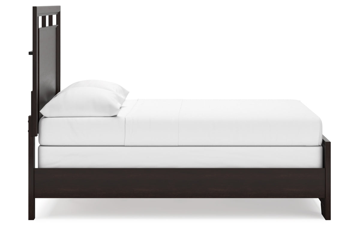 Covetown Full Panel Bed, Dresser, Mirror, Chest and Nightstand
