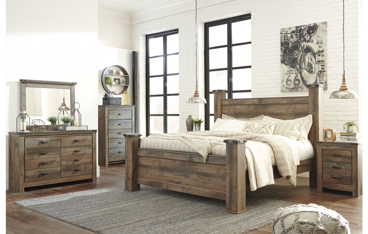 Trinell King Poster Bed