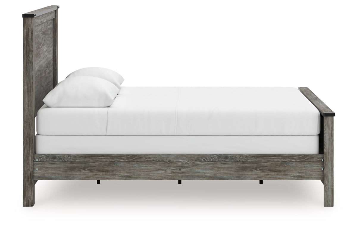 Frandern Queen Panel Bed