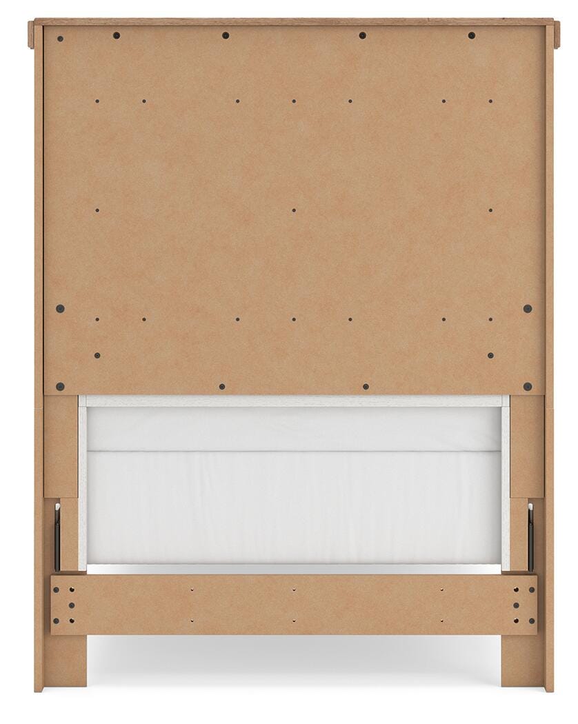 Savonport Twin Panel Bed, Dresser, Mirror and Chest