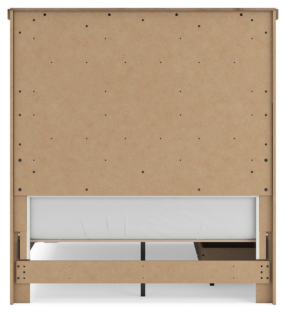 Savonport Full Panel Bed with Storage