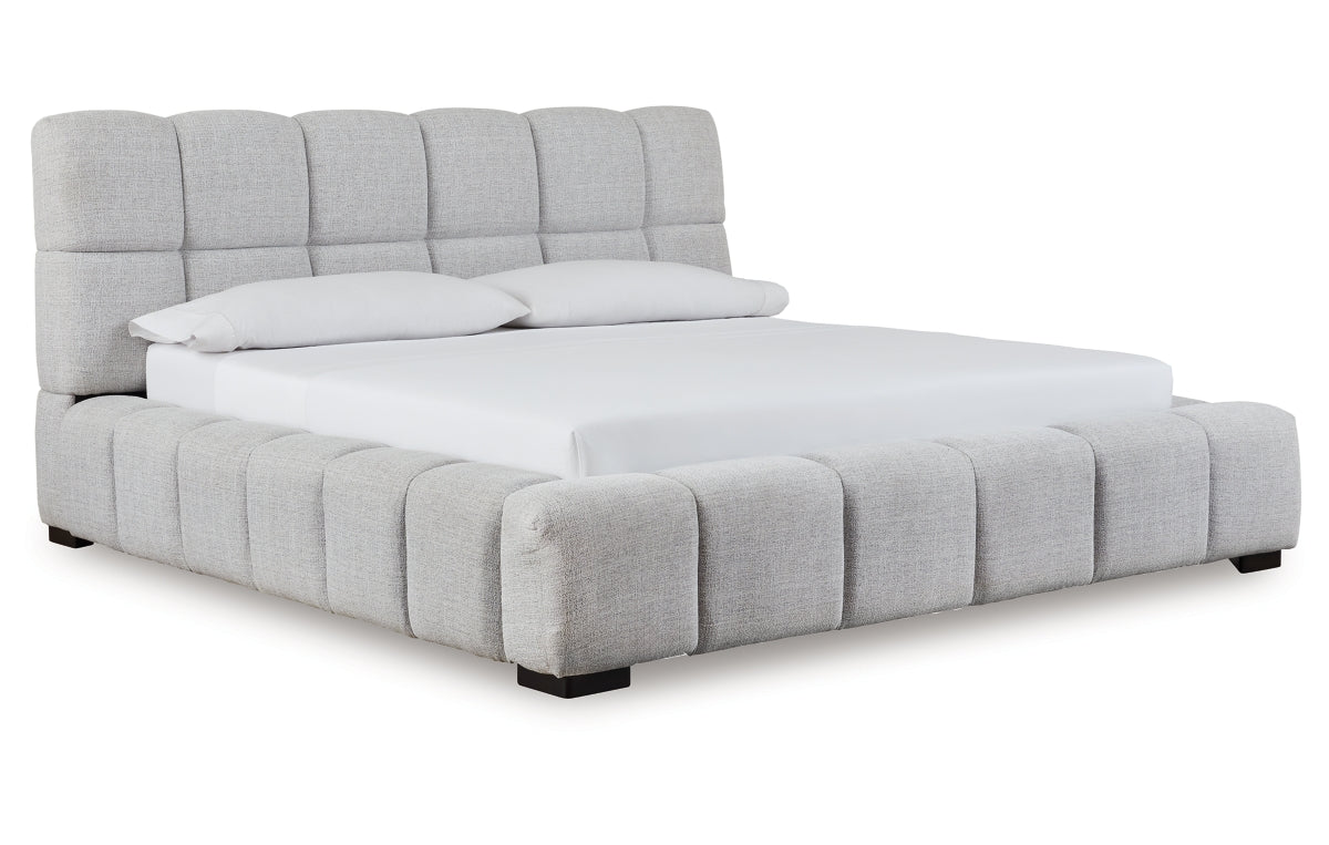 Grendusk King Upholstered Bed