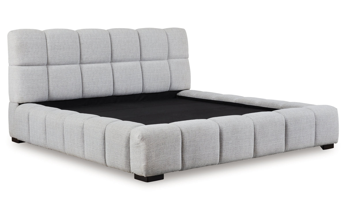 Grendusk King Upholstered Bed