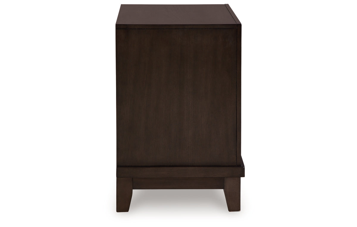 Neymorton California King Upholstered Panel Bed with Mirrored Dresser and Nightstand