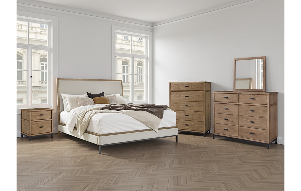 Tomtyn Queen Upholstered Bed