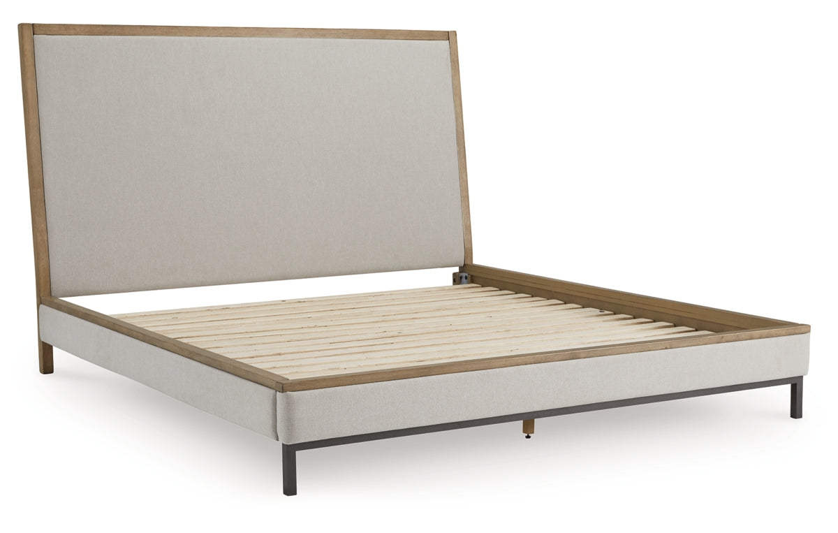Tomtyn King Upholstered Bed