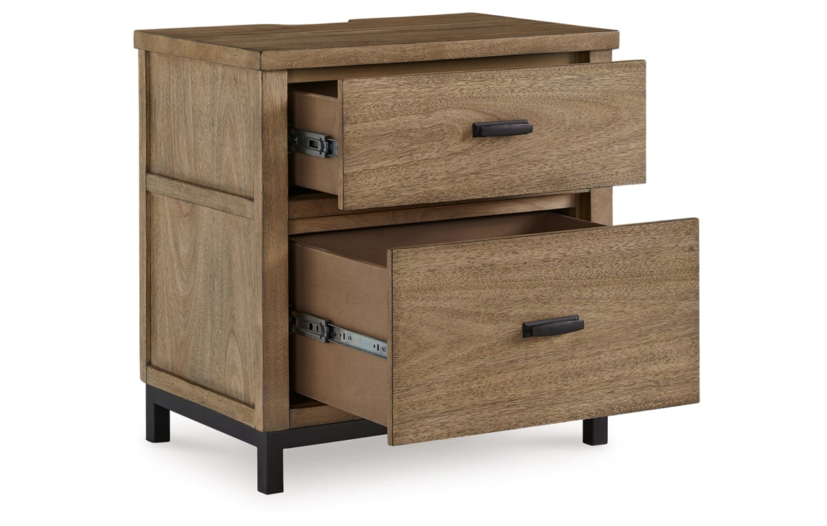 Tomtyn Nightstand