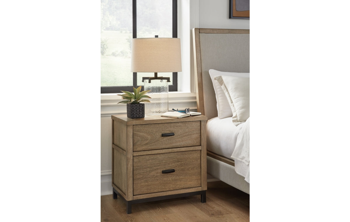 Tomtyn Nightstand