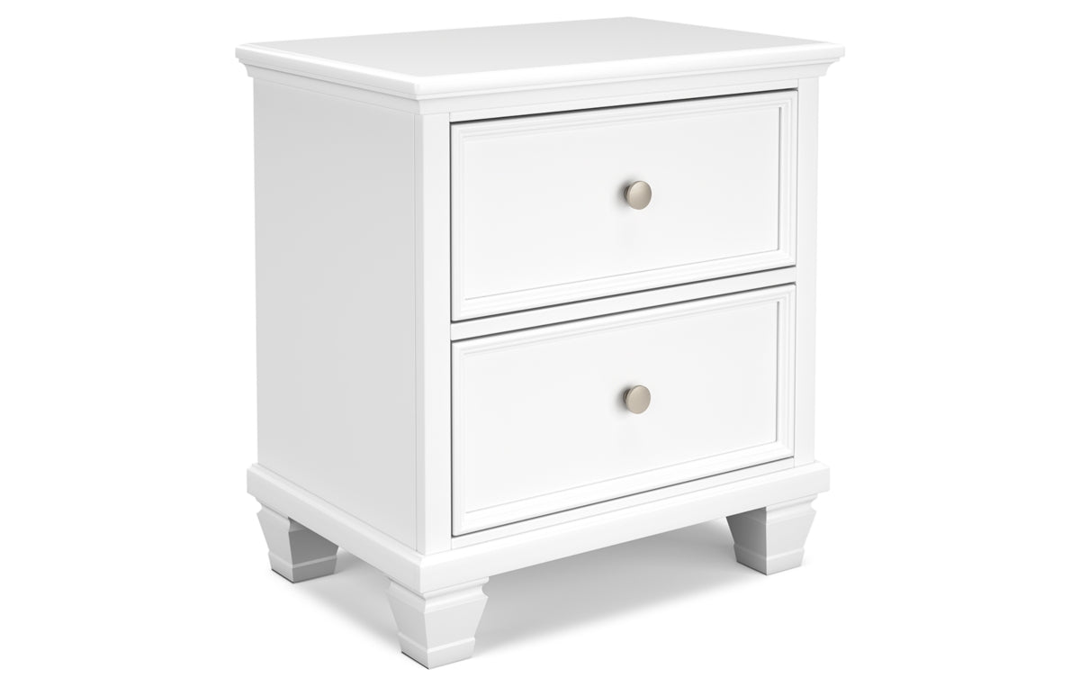 Fortman California King Panel Bed with Mirrored Dresser, Chest and Nightstand