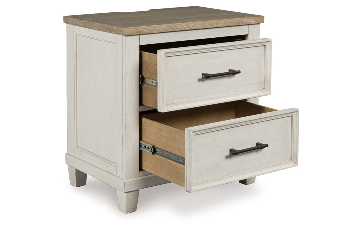 Shaybrock California King Panel Bed with Mirrored Dresser and Nightstand
