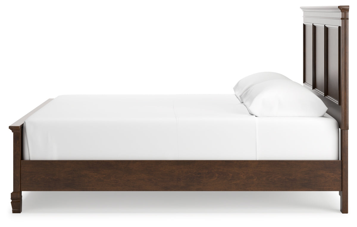 Danabrin King Panel Bed