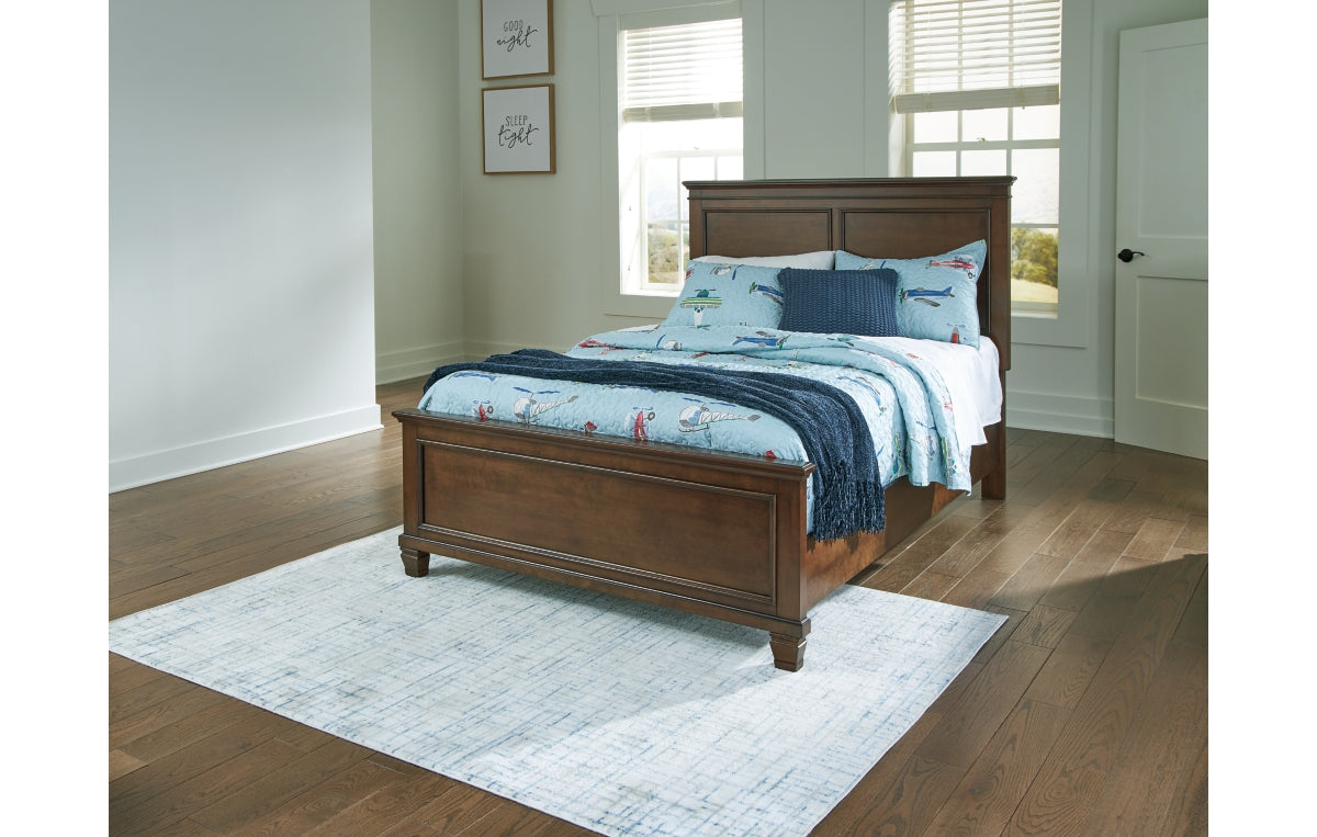 Danabrin Full Panel Bed