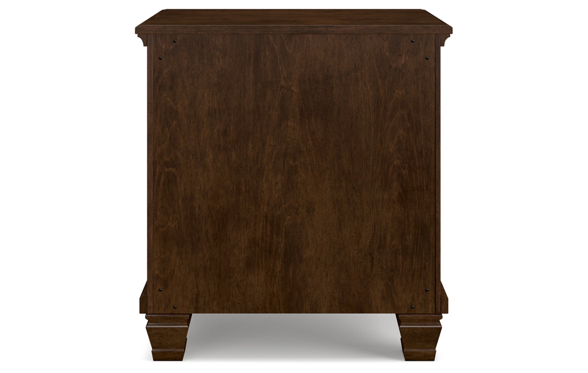 Danabrin Queen Panel Bed with Mirrored Dresser, Chest and Nightstand