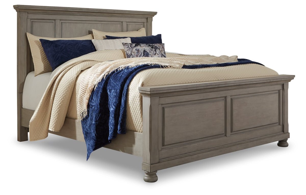 Lettner Queen Panel Bed with Mirrored Dresser