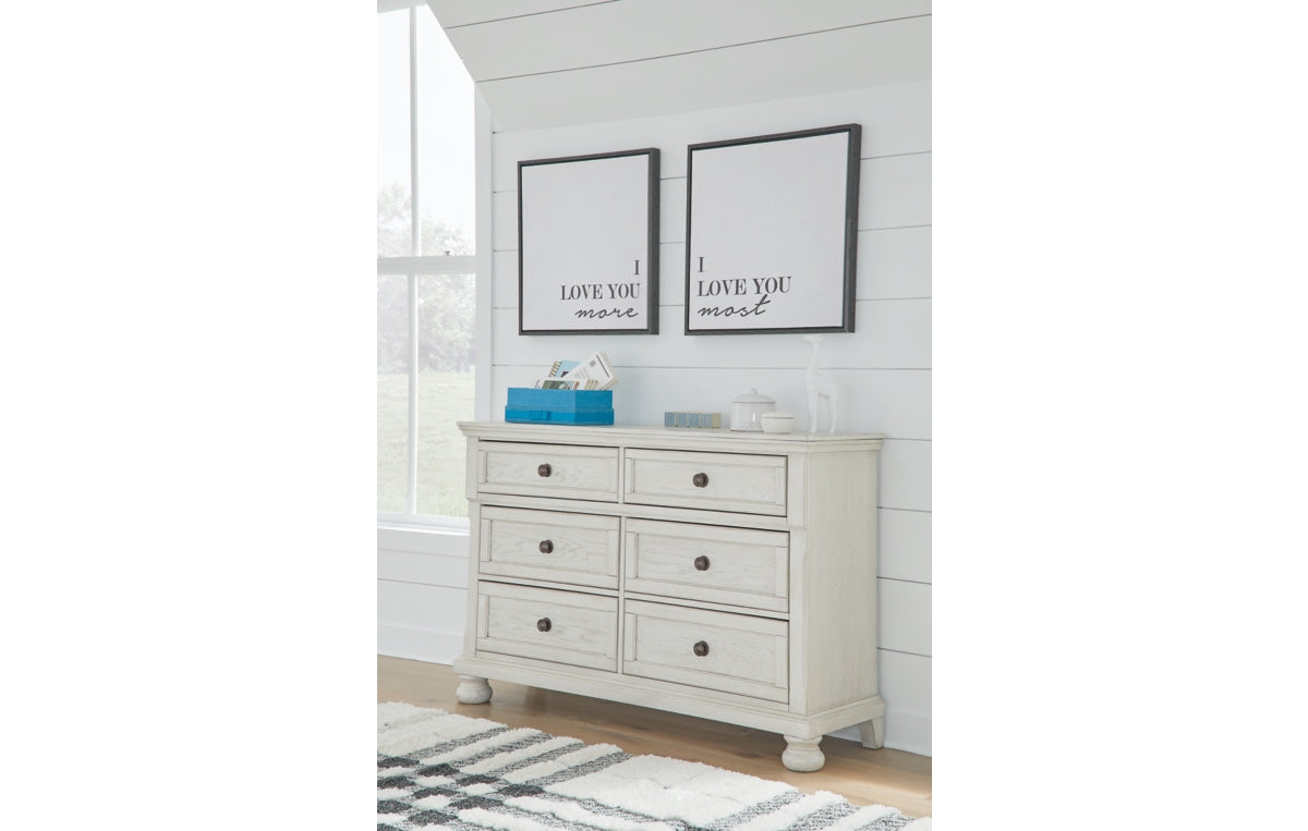 Robbinsdale Dresser
