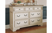 Realyn Dresser