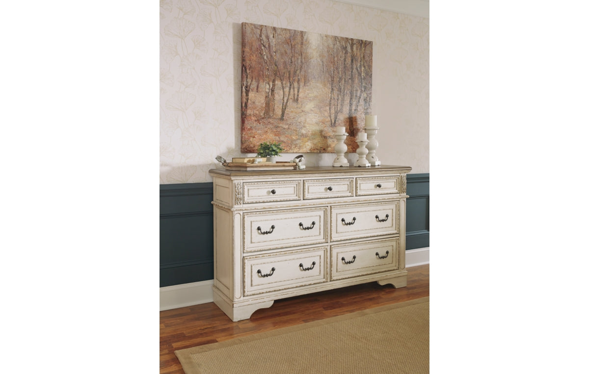 Realyn Dresser