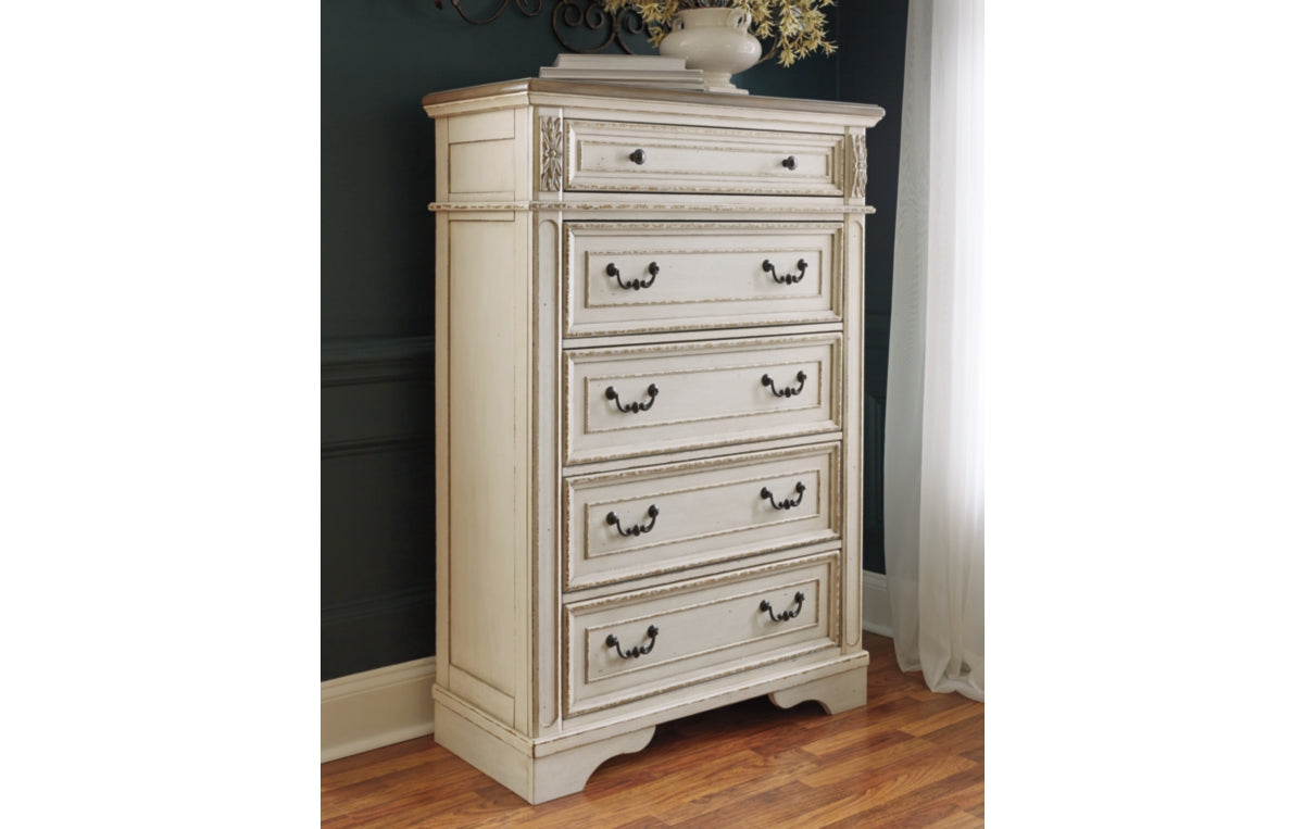 Realyn California King Sleigh Bed with Mirrored Dresser and Chest