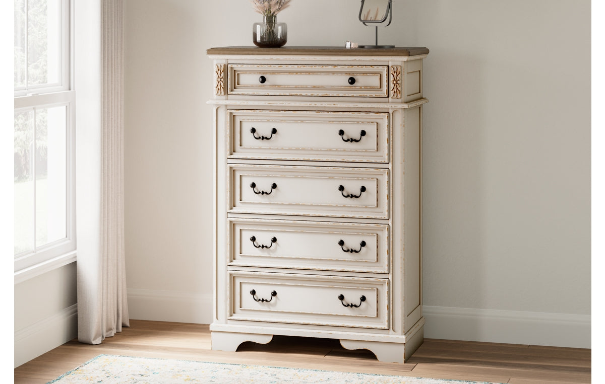 Realyn Chest of Drawers