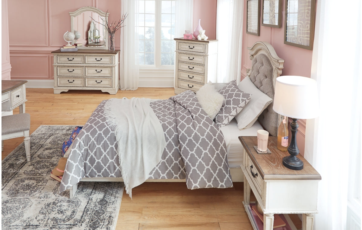 Realyn Twin Upholstered Panel Headboard
