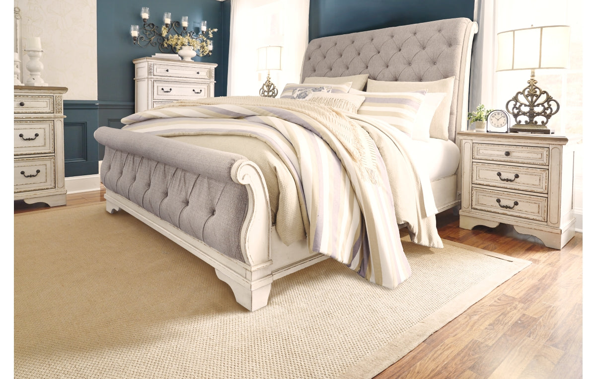 Realyn King Sleigh Bed