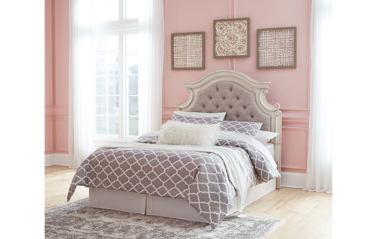 Realyn Full Upholstered Panel Headboard