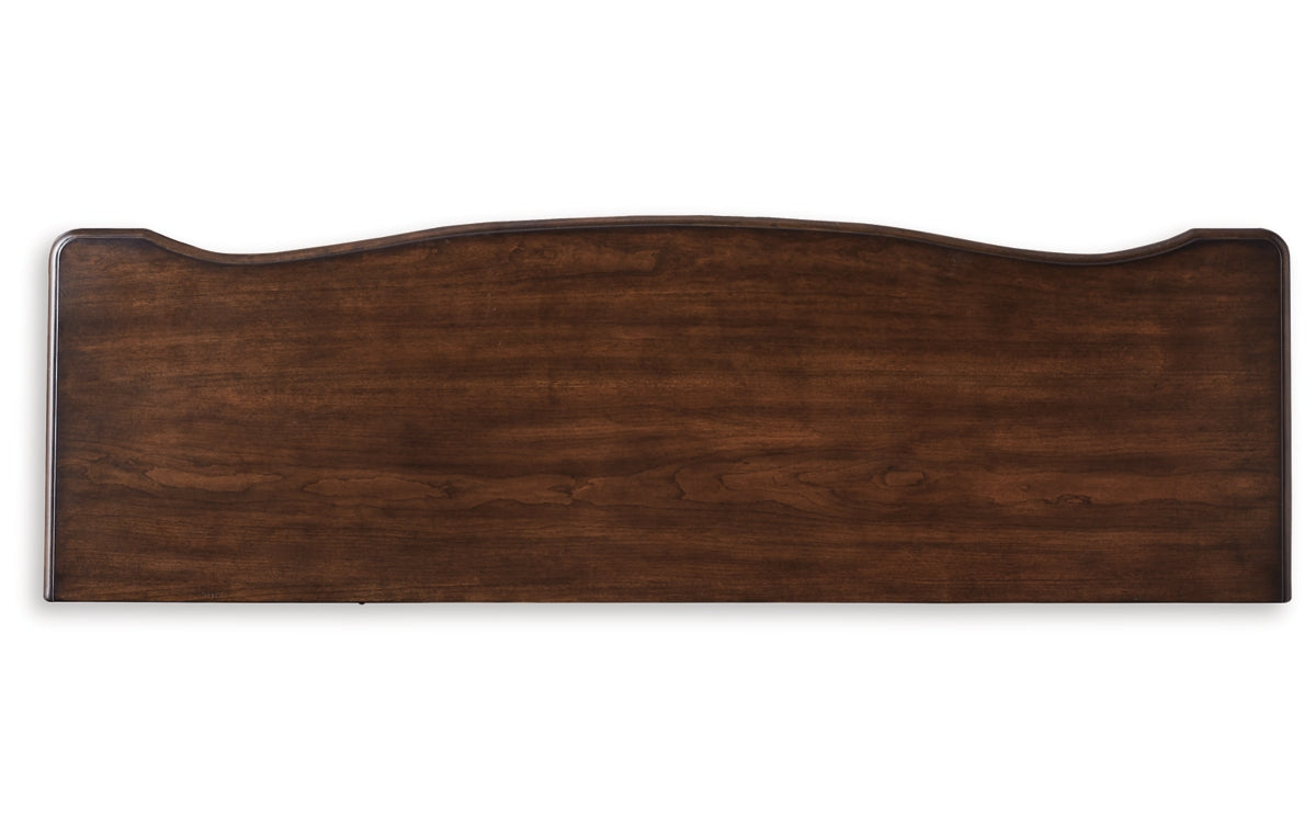 Lavinton Dresser