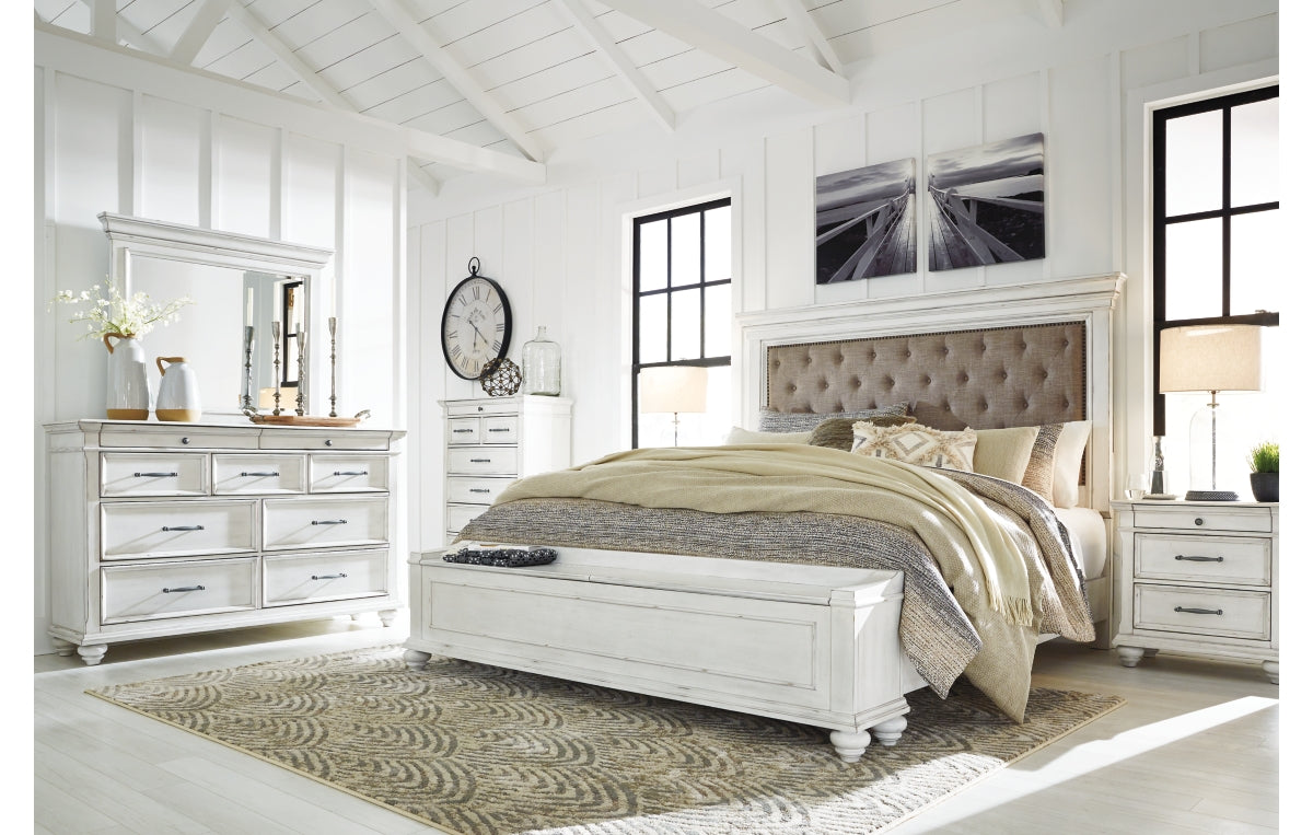 Kanwyn Queen Panel Bed with Storage with Mirrored Dresser and Chest