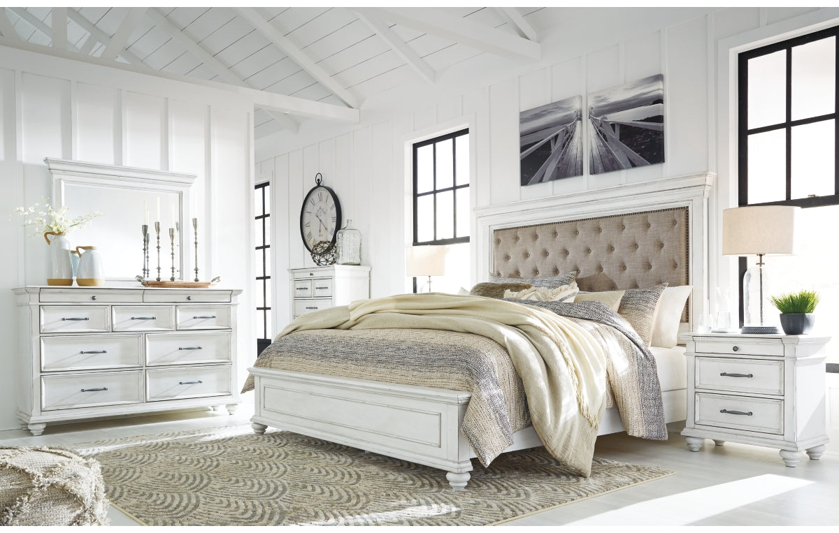 Kanwyn Queen Panel Bed with Mirrored Dresser and Chest