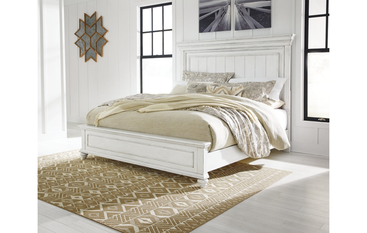 Kanwyn California King Panel Bed