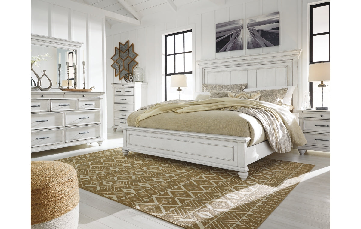 Kanwyn California King Panel Bed