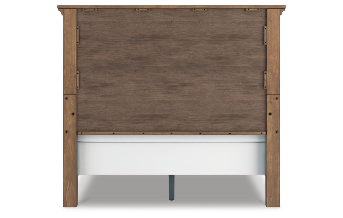 Feddinger Queen Panel Bed
