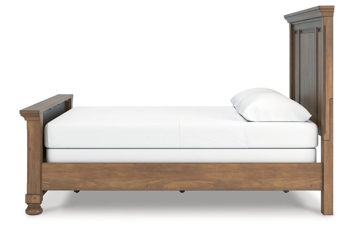 Feddinger Queen Panel Bed
