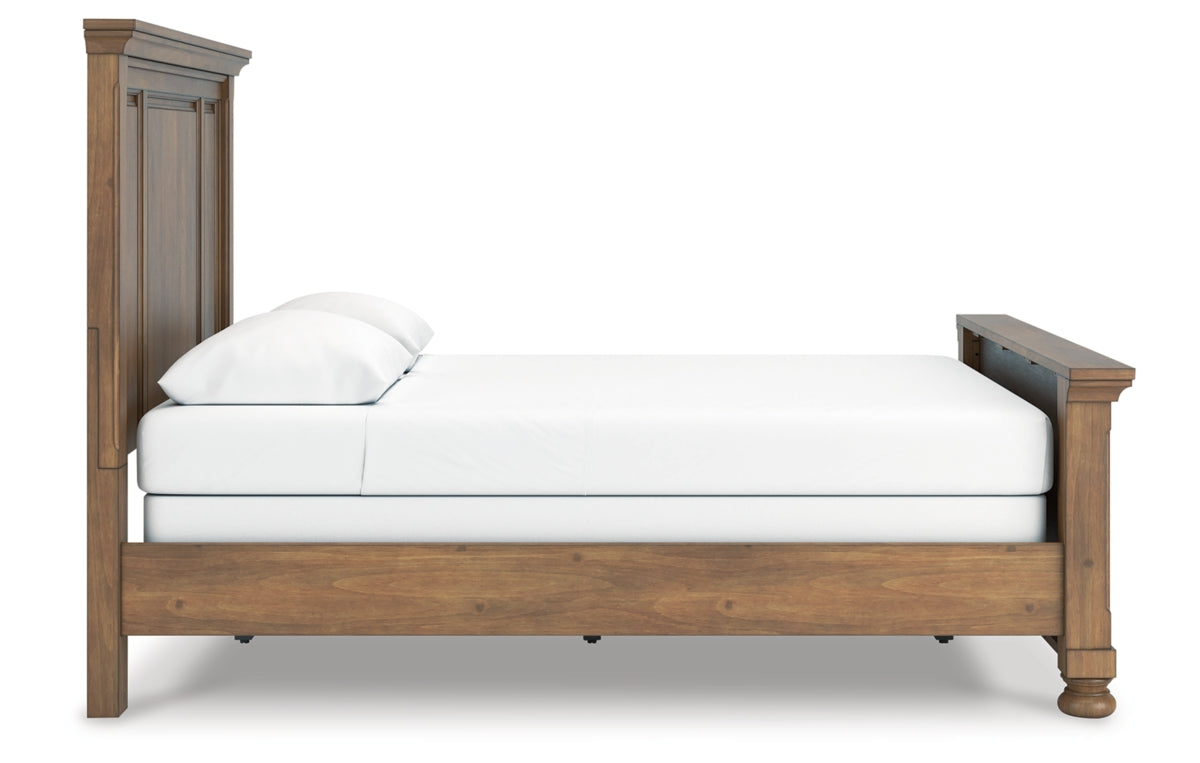 Feddinger Queen Panel Bed