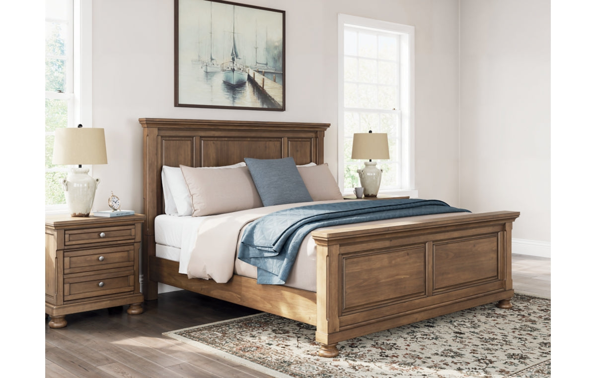 Feddinger King Panel Bed with Mirrored Dresser and Nightstand