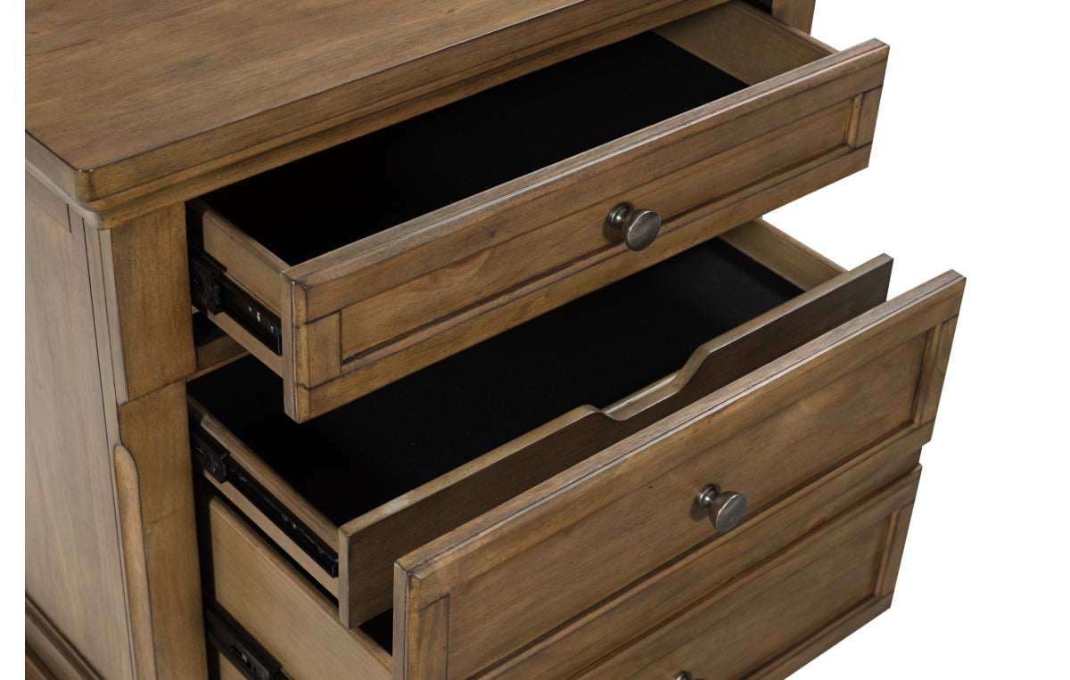 Feddinger Nightstand