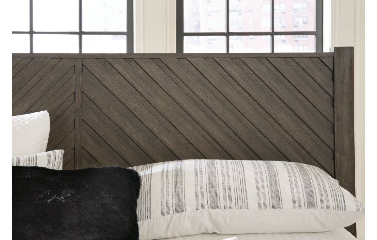 Arkenton King Panel Bed