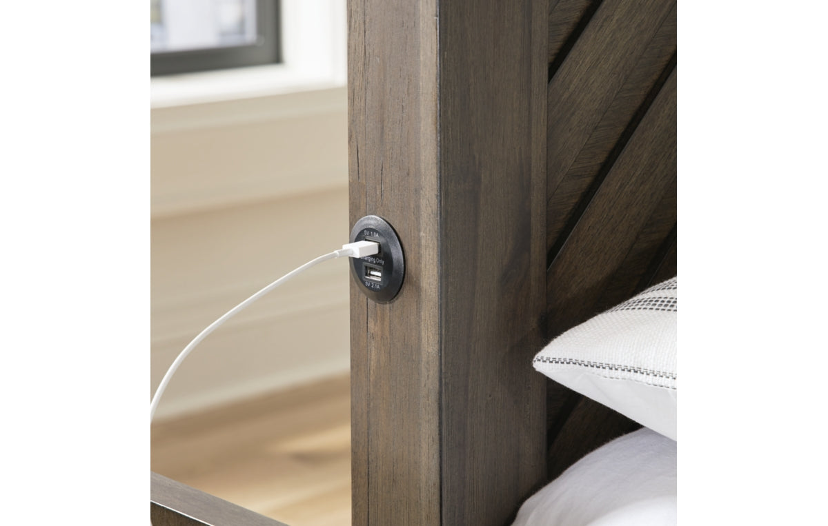 Arkenton King Panel Bed
