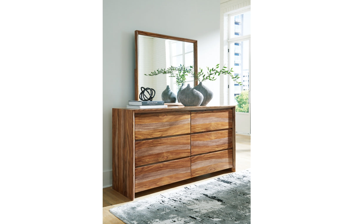 Dressonni King Panel Bed with Mirrored Dresser