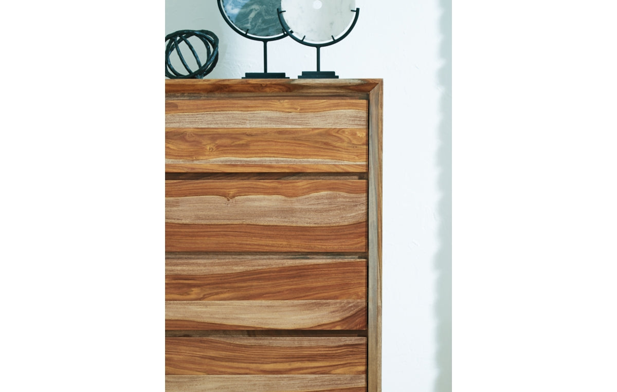 Dressonni Chest of Drawers