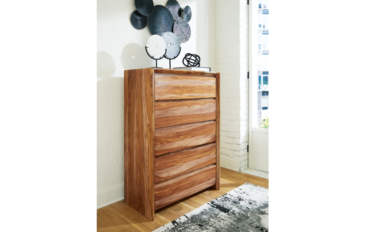Dressonni Chest of Drawers